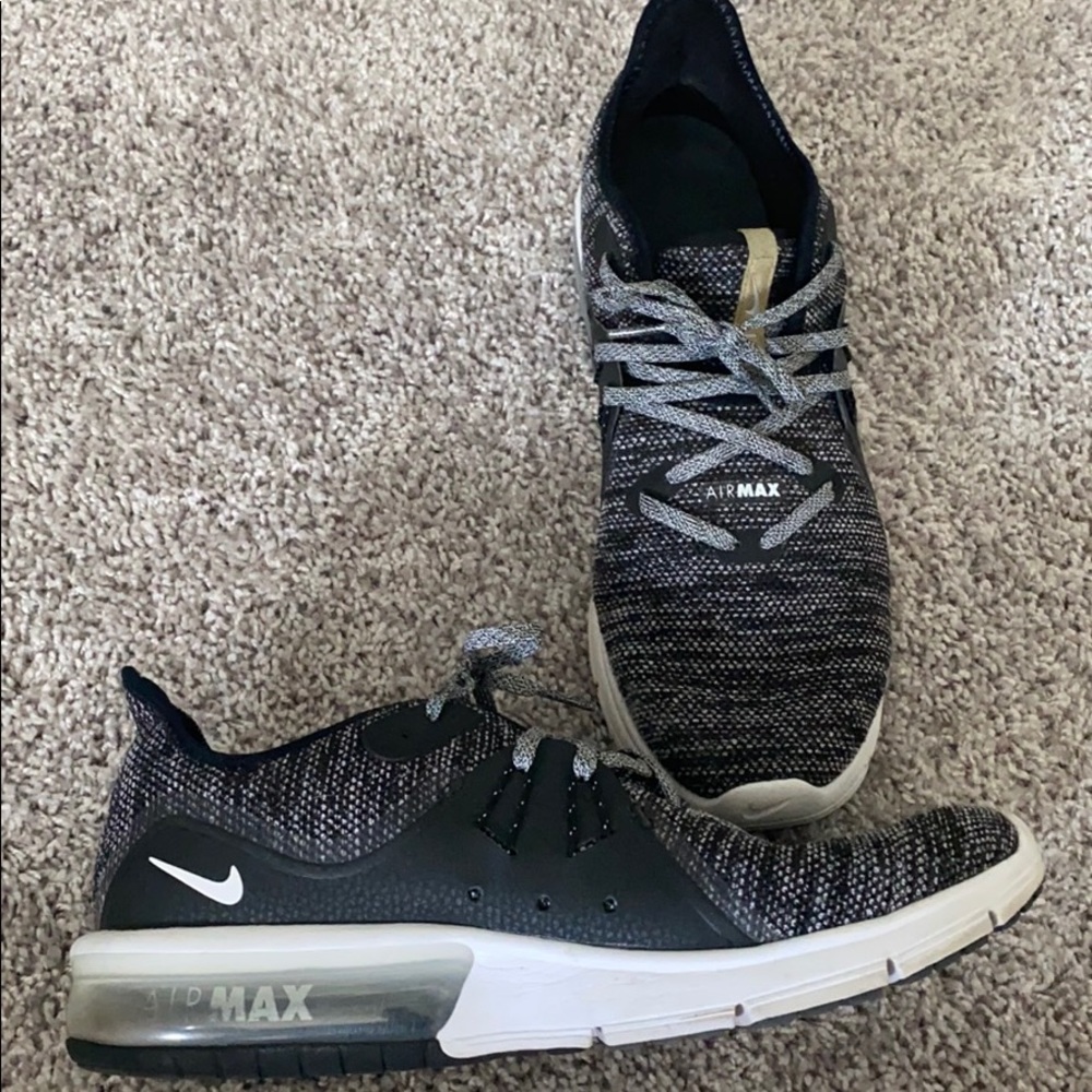 Nike Air Max size 10.5